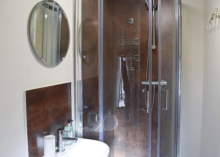 April - Uk2152 Semesterbostad Settle